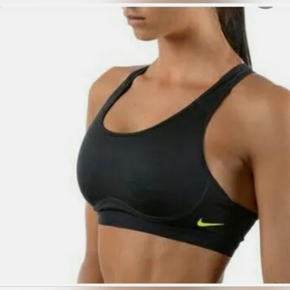 Nike Fierce Compresson, Dri-Fit Sports Bra - Medium, Black